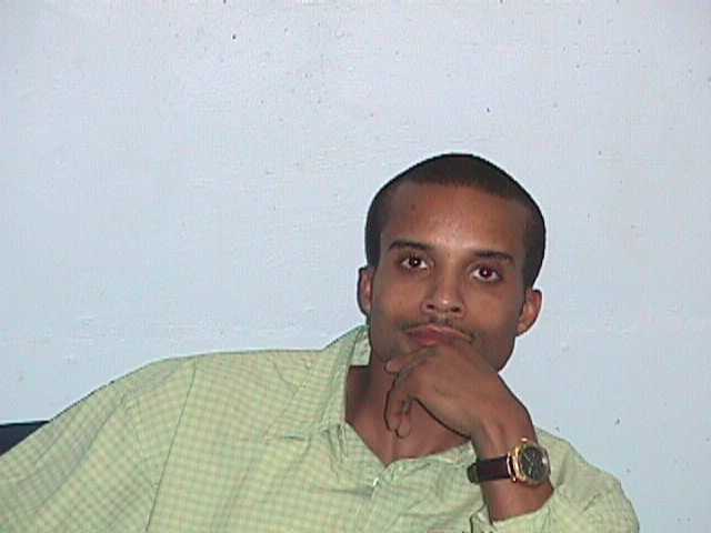 quin.jpg (18351 bytes)